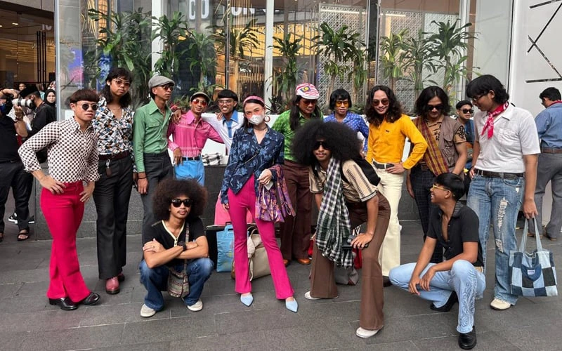 Gucci Retro Vibes